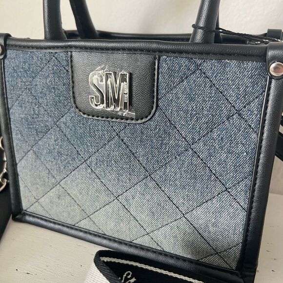 Steve Madden BNIKO-D Denim Tote Crossbody Bag - Blue/Black - NEW!! - Picture 2 of 15
